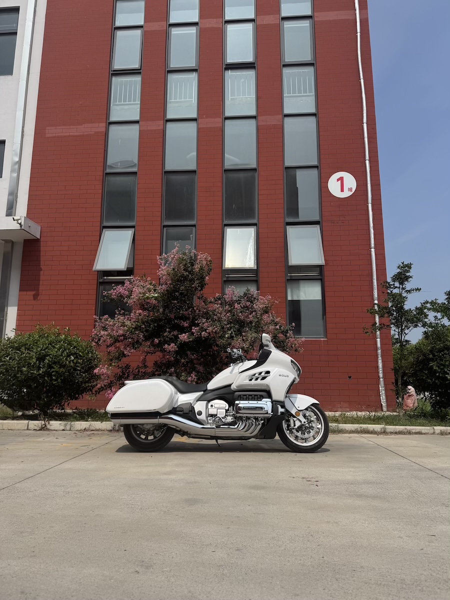FMOTOS Tech and SOUO Motorcycles Coastal Riding Film